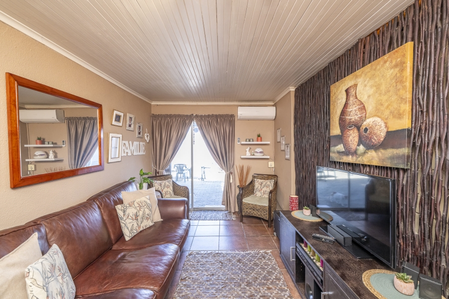 2 Bedroom Property for Sale in Bonnie Brae Western Cape